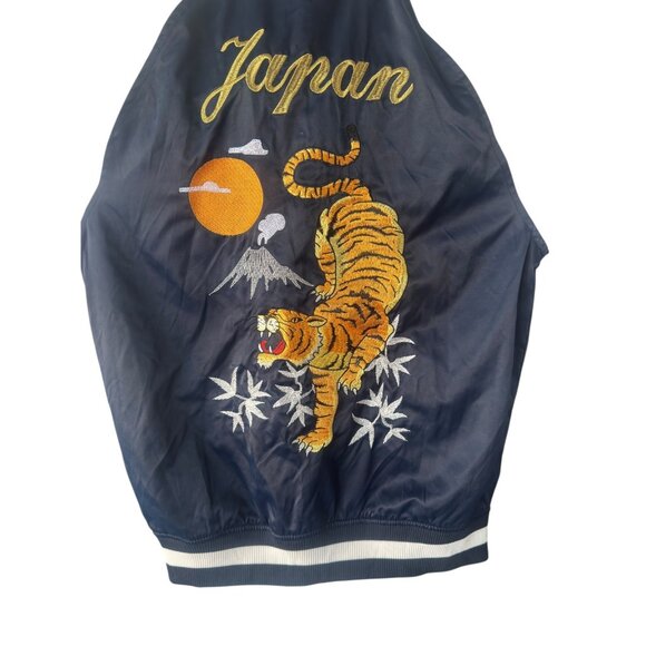 Satin embroidered Japanese Sukajan bomber jacket - Picture 7 of 9